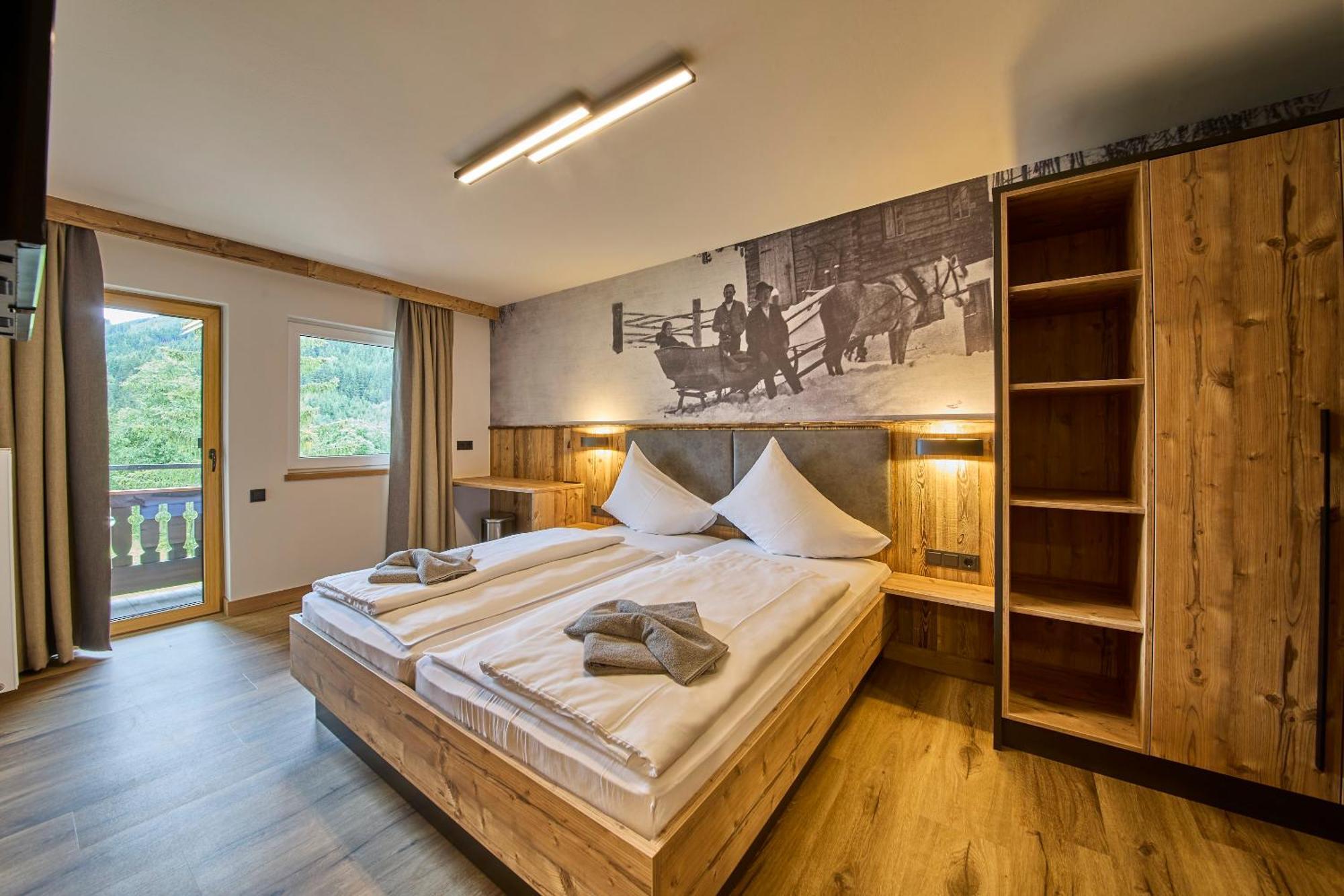 Eibinghof Bed & Breakfast & Swim Saalbach-Hinterglemm Exterior photo