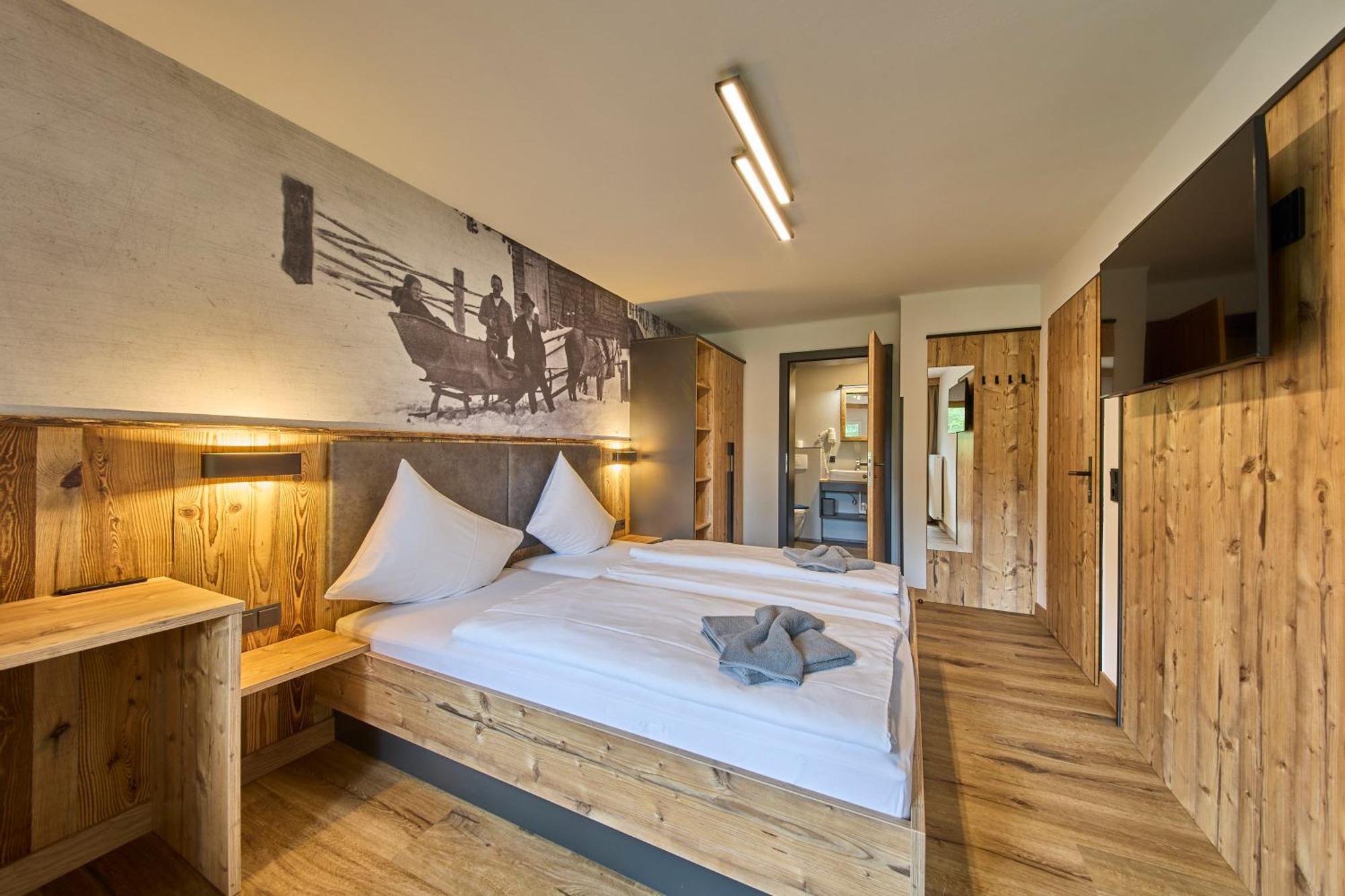 Eibinghof Bed & Breakfast & Swim Saalbach-Hinterglemm Exterior photo