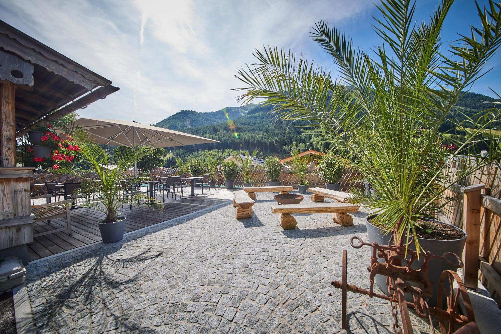 Eibinghof Bed & Breakfast & Swim Saalbach-Hinterglemm Exterior photo
