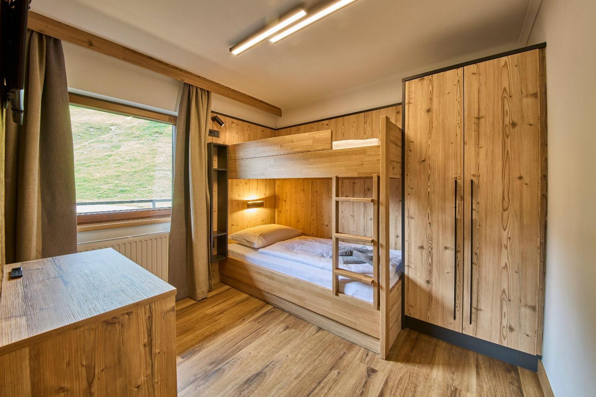 Eibinghof Bed & Breakfast & Swim Saalbach-Hinterglemm Exterior photo